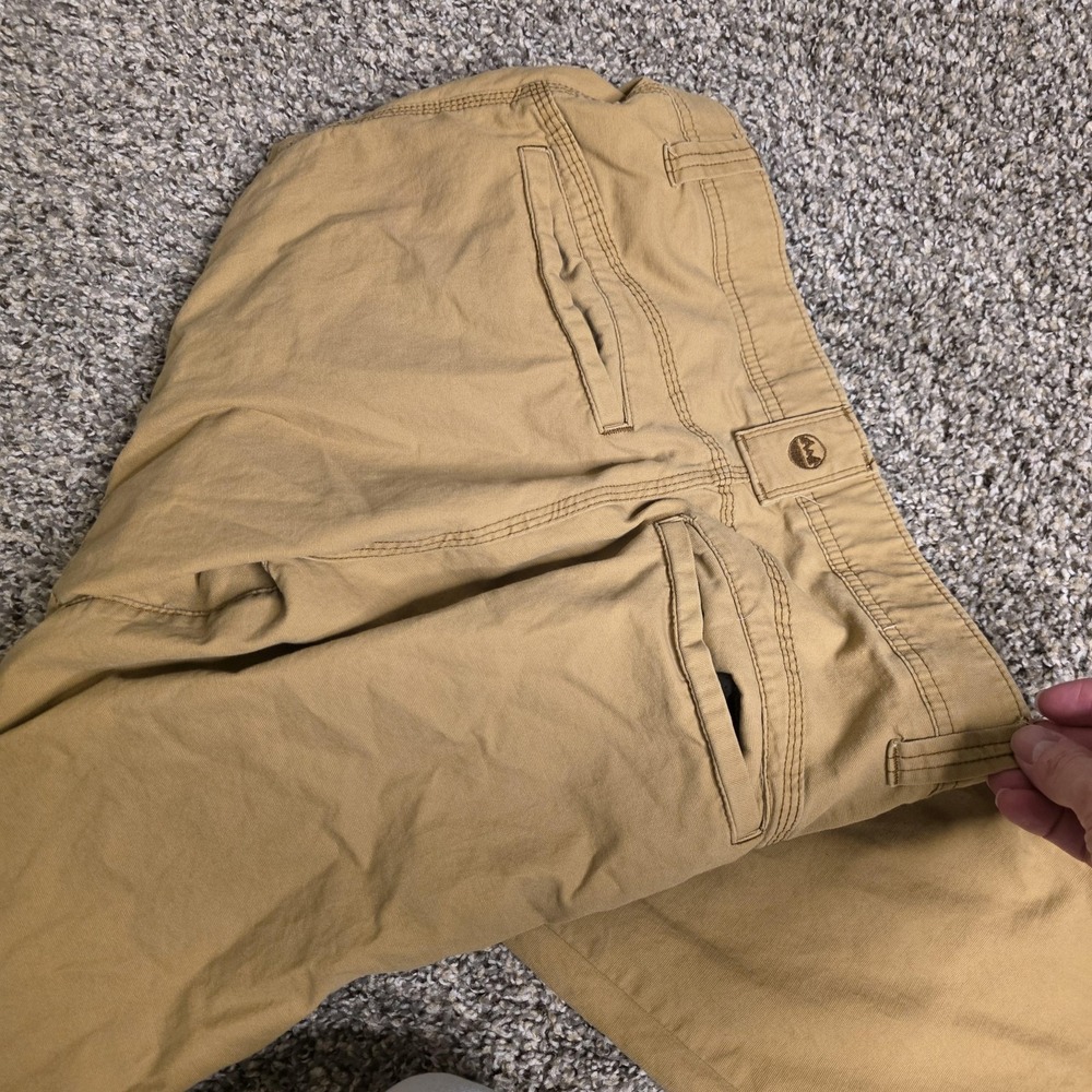 Wrangler Pants Mens 31x32 Beige Khakis Straight Leg Zip Pocket Chino Casual - Picture 5 of 5